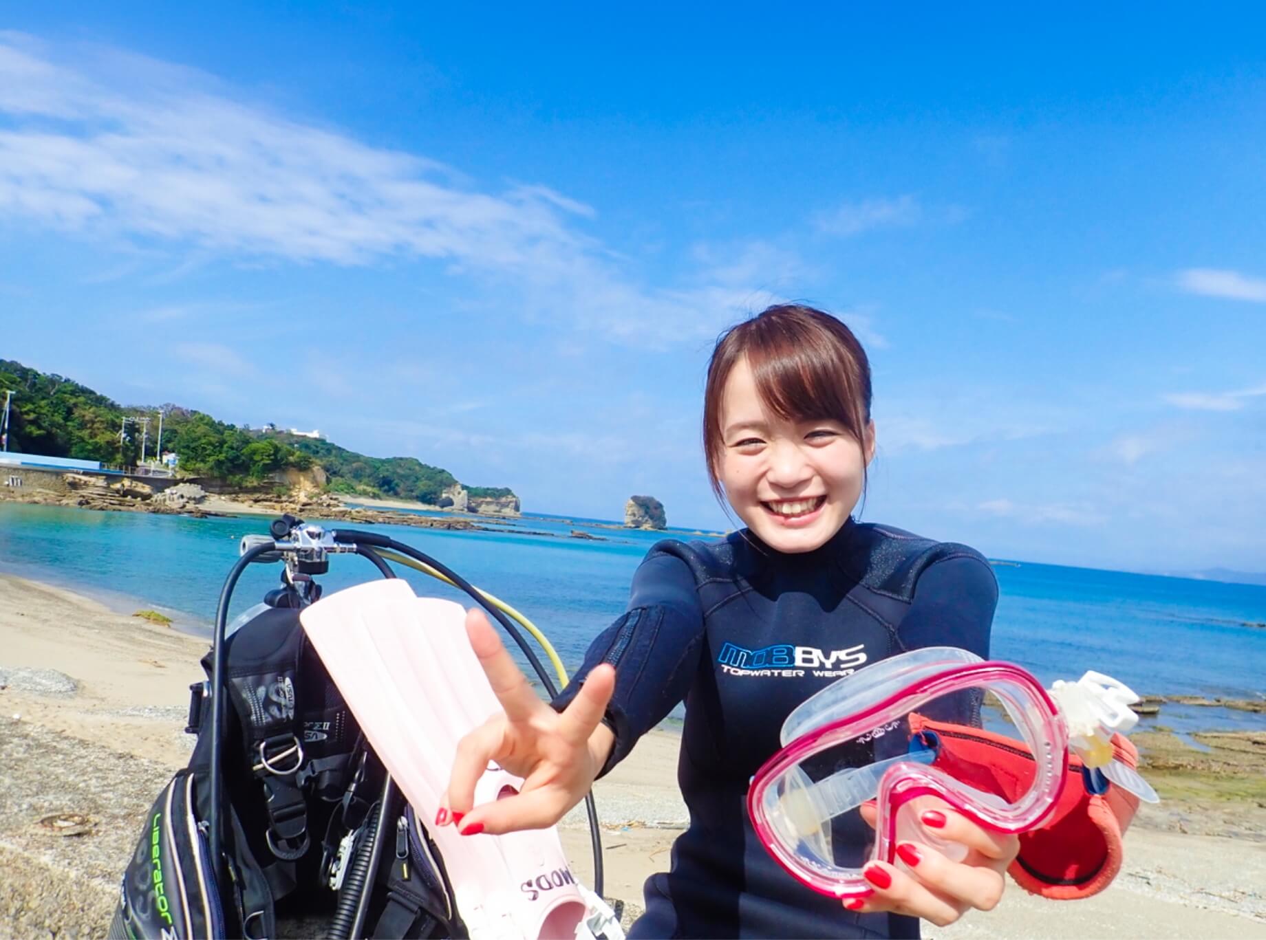 ダイビング前の楽しそうな人の写真